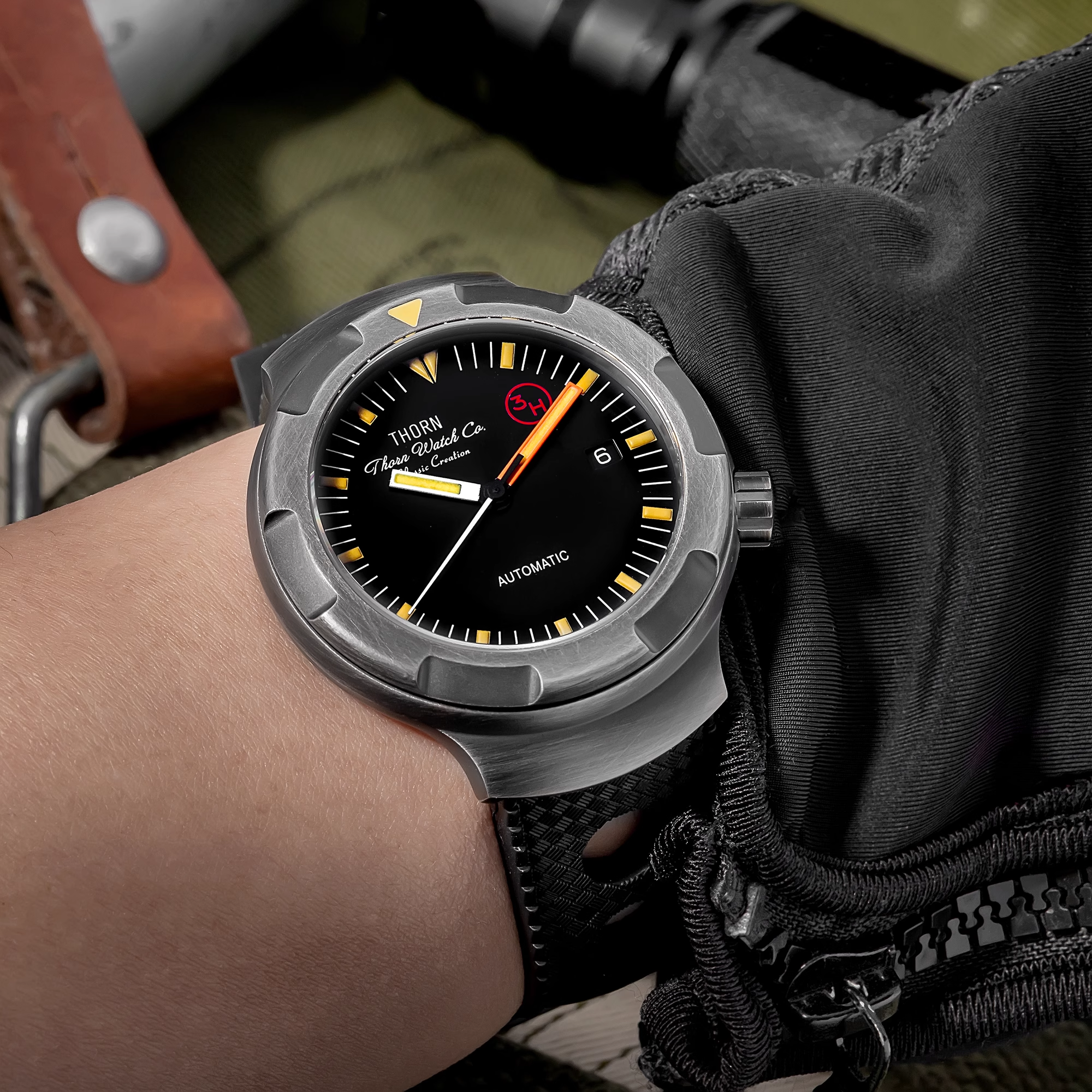Thorn 42mm Men's Retro Titaniu - огляд і ціна Rubber Strap Diver